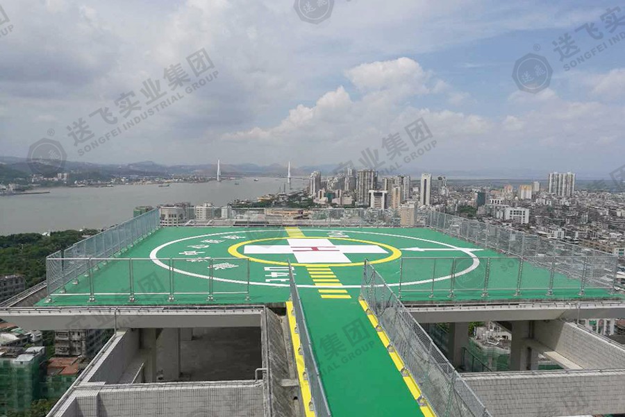 粵東地區(qū)首個“空中120”：汕頭中心醫(yī)院 屋頂停機坪